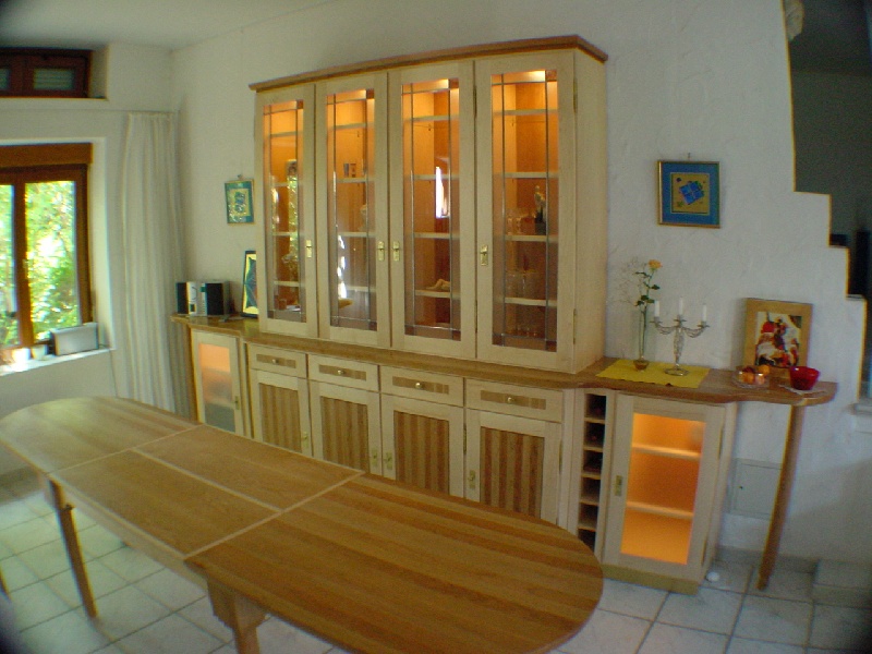 Schrank und Tisch für einen anspruchsvollen Kunden Darmstadt/Pfungstadt