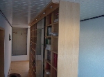 Bild der Referenz Bücherregal aus Vollholzplatten